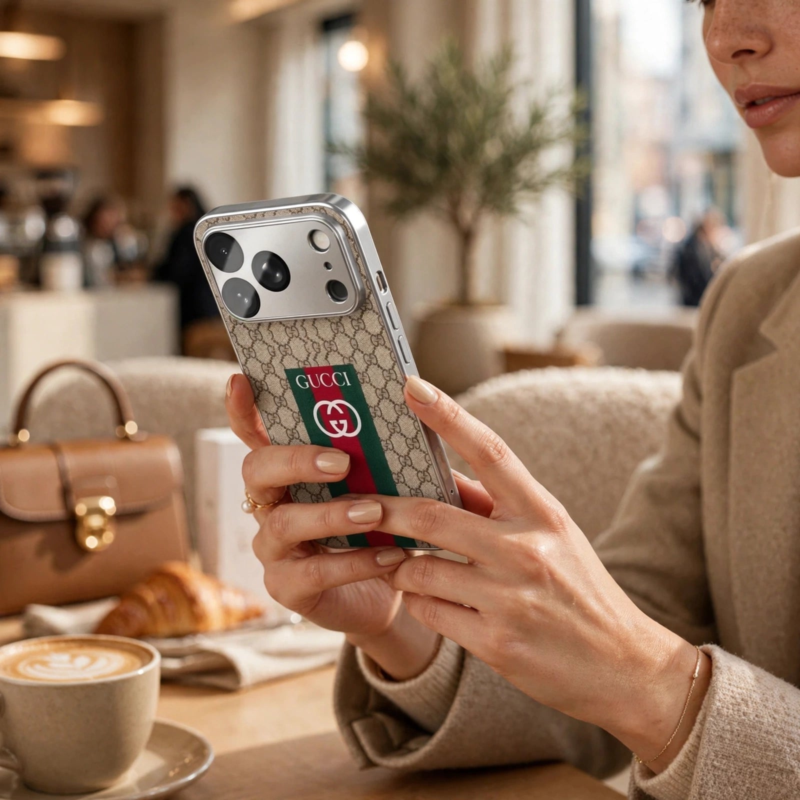 GG Pattern Monogram Case